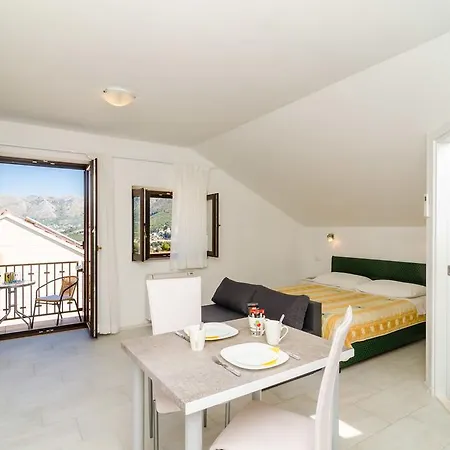 Cina 3* Cavtat
