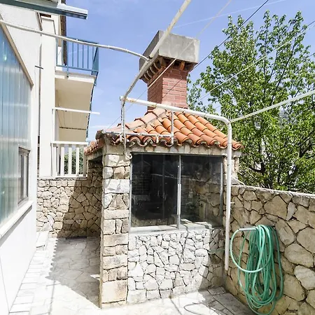 Πανσιόν Cina 3*