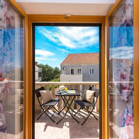Cina Guest house 3*