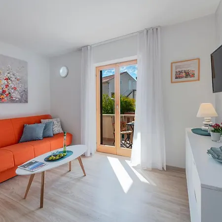 Cina Guest house 3*