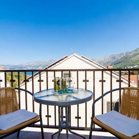 Cina 3* Cavtat