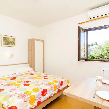 ゲストハウス Cina